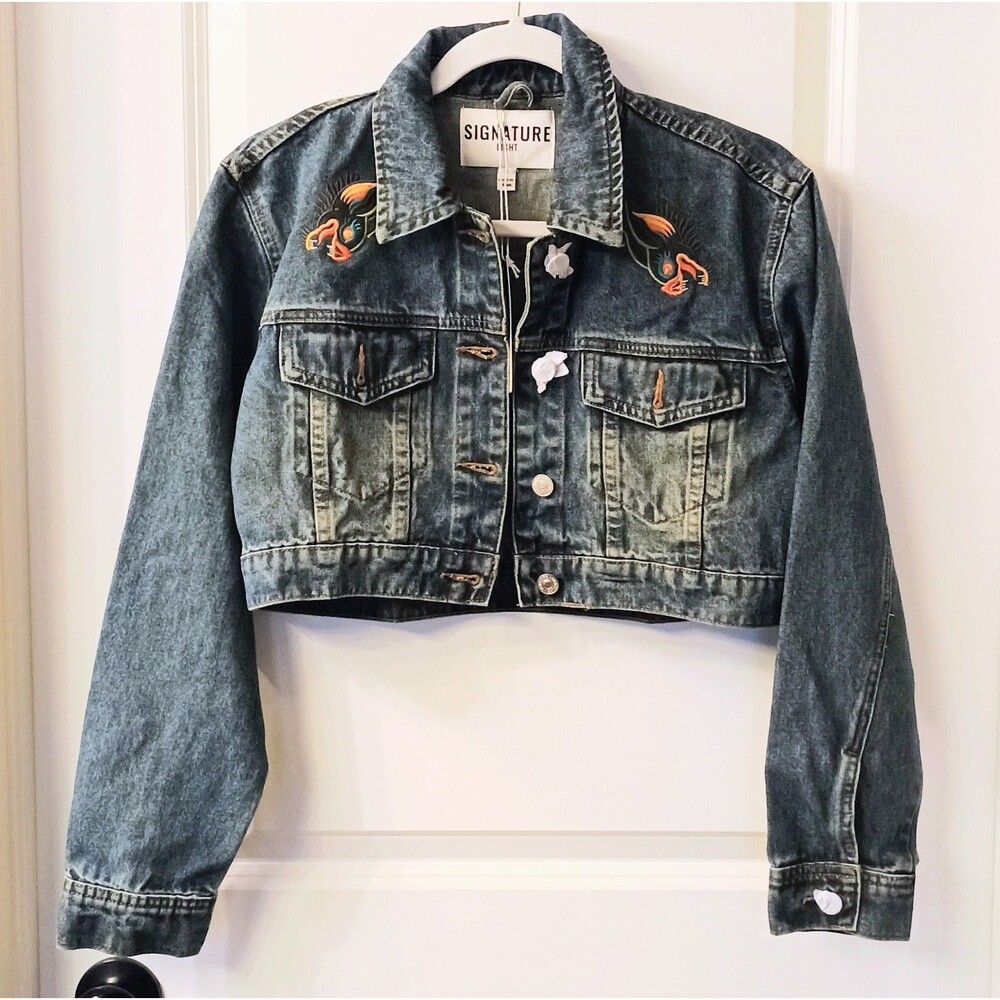Signature 8 Denim Jacket Women’s Small Embroidered Dragon Cropped Jean Jacket